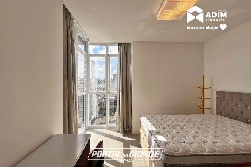 Apartamento para alugar - 182m&sup2; - Centro