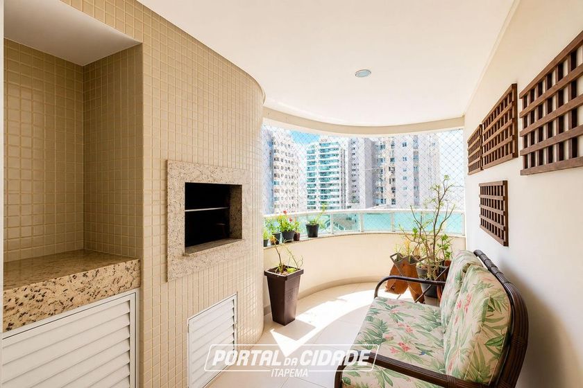 Apartamento &agrave; venda - 100m&sup2; - Centro