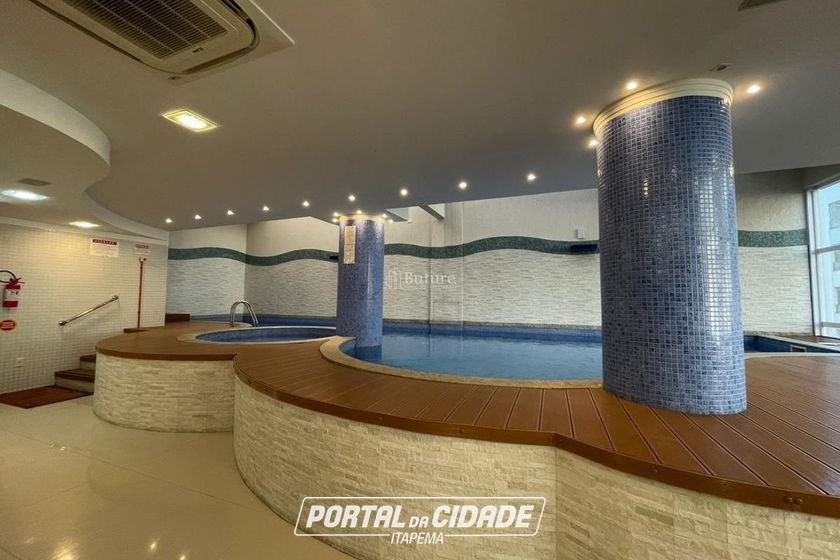 Apartamento &agrave; venda - 202m&sup2; - Meia Praia