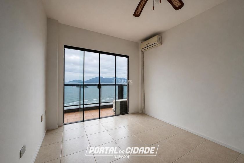 Apartamento &agrave; venda - 130m&sup2; - Centro