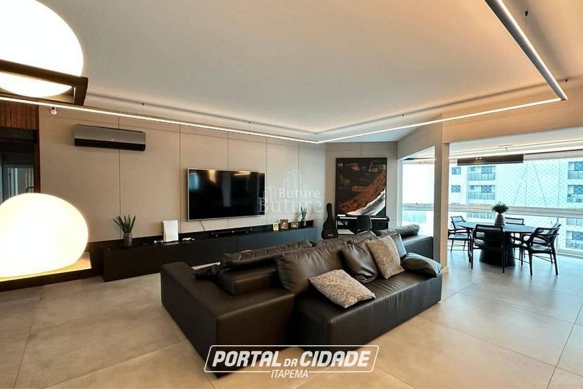Apartamento &agrave; venda - 400m&sup2; - Meia Praia