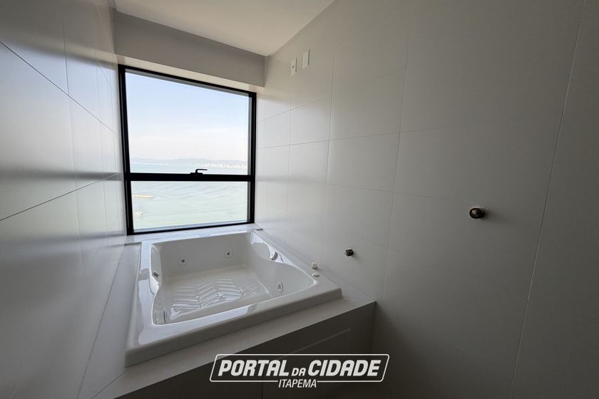 Apartamento &agrave; venda - 178m&sup2; - Centro