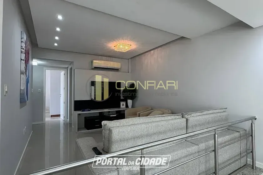 Apartamento &agrave; venda - 110m&sup2; - meia praia