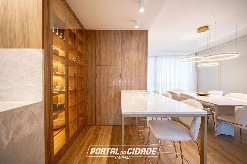 Apartamento &agrave; venda - 125m&sup2; - Centro
