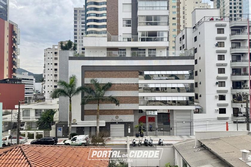 Apartamento &agrave; venda - 149m&sup2; - Centro