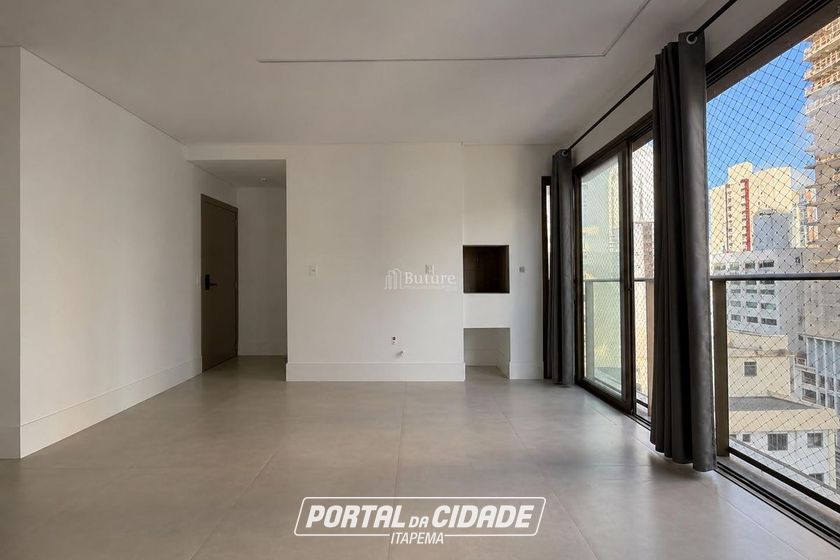 Apartamento &agrave; venda - 138m&sup2; - Centro