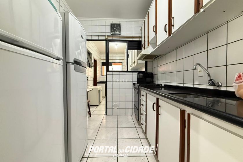 Apartamento &agrave; venda - 120m&sup2; - Centro