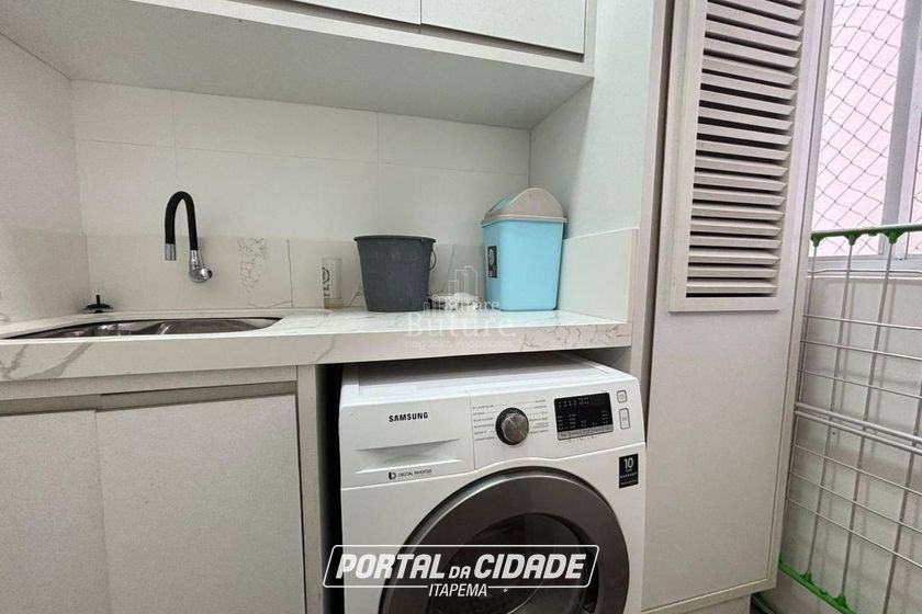 Apartamento &agrave; venda - Meia Praia
