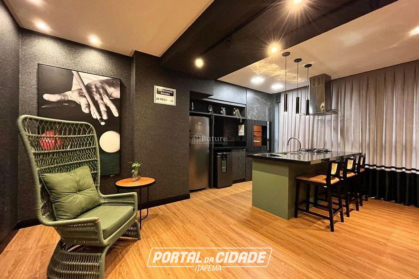 Apartamento &agrave; venda - 119m&sup2; - Meia Praia