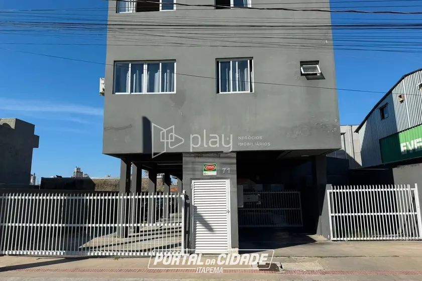 Apartamento &agrave; venda - 60m&sup2; - Morretes