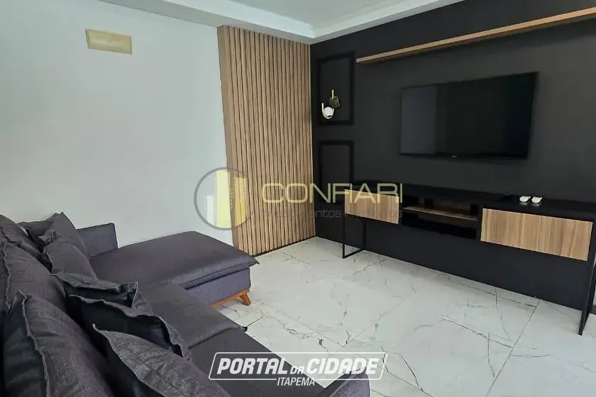 Apartamento &agrave; venda - 130m&sup2; - Meia Praia