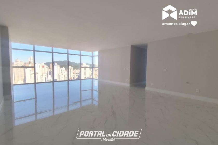 Apartamento para alugar - 125m&sup2; - Centro