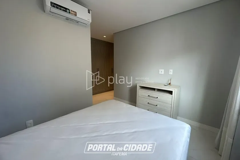 Apartamento &agrave; venda - 202m&sup2; - Meia Praia