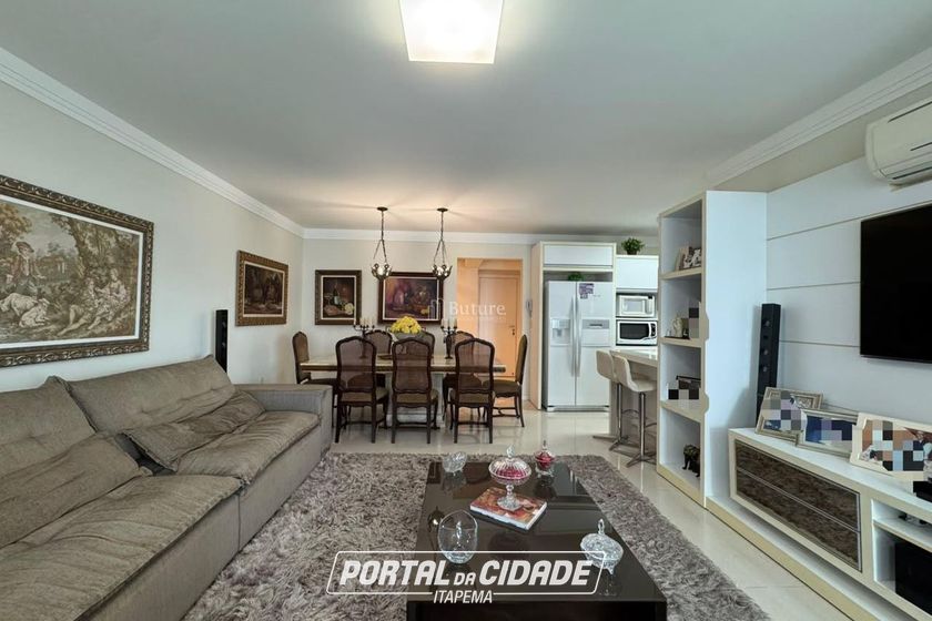 Apartamento &agrave; venda - 135m&sup2; - Pioneiros