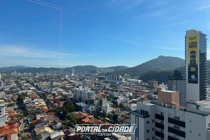 Apartamento &agrave; venda - 139m&sup2; - Centro