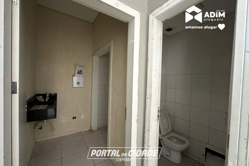 Sal&atilde;o Comercial para alugar - 209m&sup2; - Centro