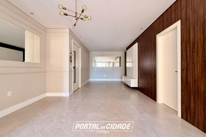Apartamento &agrave; venda - 114m&sup2; - Meia Praia