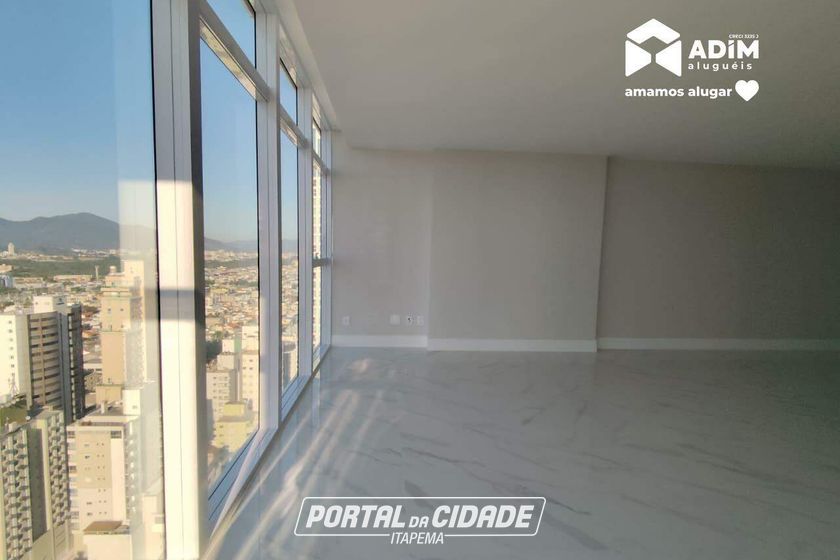 Apartamento para alugar - 125m&sup2; - Centro