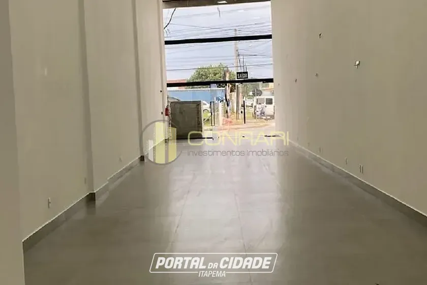 Sala Comercial para alugar - 133m&sup2; - Pereque