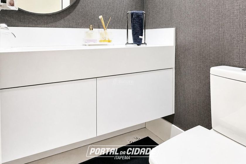 Apartamento &agrave; venda - 195m&sup2; - Meia Praia