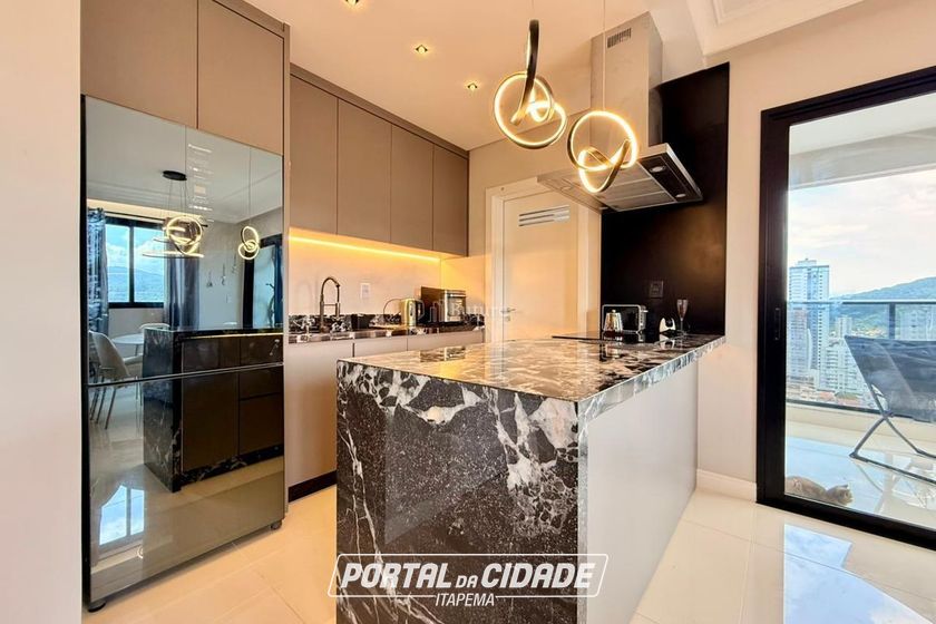 Apartamento &agrave; venda - 120m&sup2; - Centro