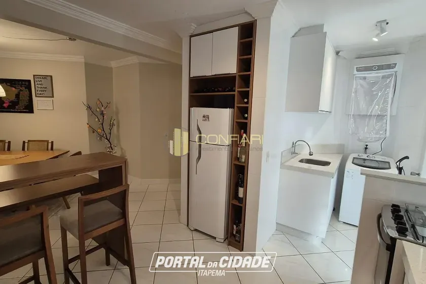 Apartamento &agrave; venda - 168m&sup2; - Meia Praia