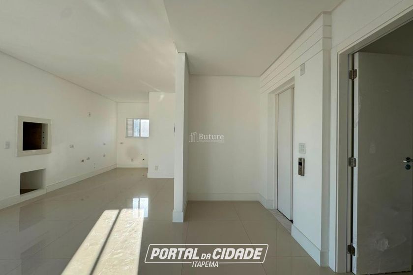 Apartamento &agrave; venda - 123m&sup2; - Centro