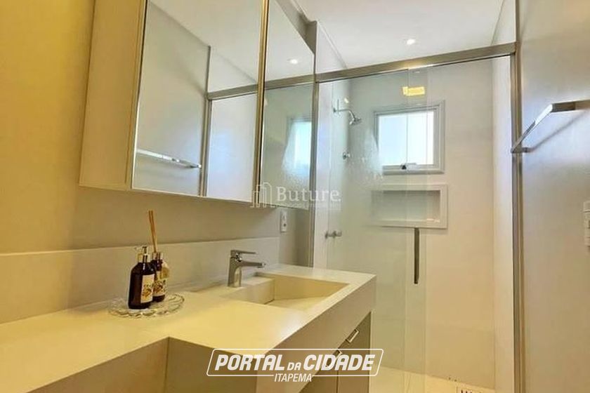 Apartamento &agrave; venda - Meia Praia