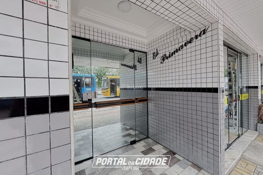 Apartamento &agrave; venda - 52m&sup2; - Centro