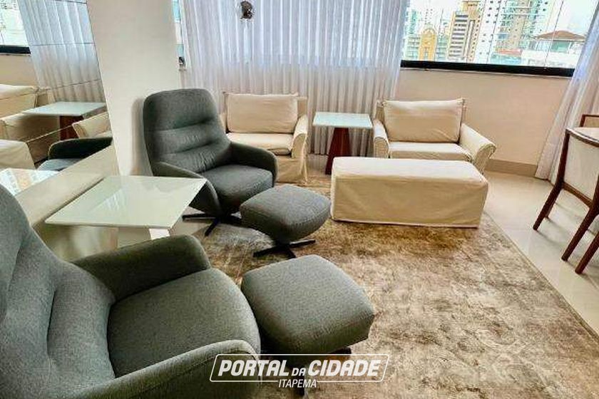 Apartamento para alugar - 130m&sup2; - Centro