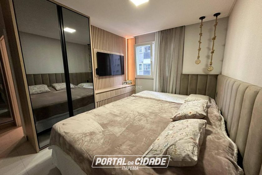 Apartamento &agrave; venda - Meia Praia