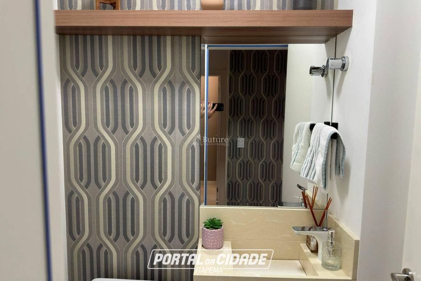 Apartamento &agrave; venda - Meia Praia