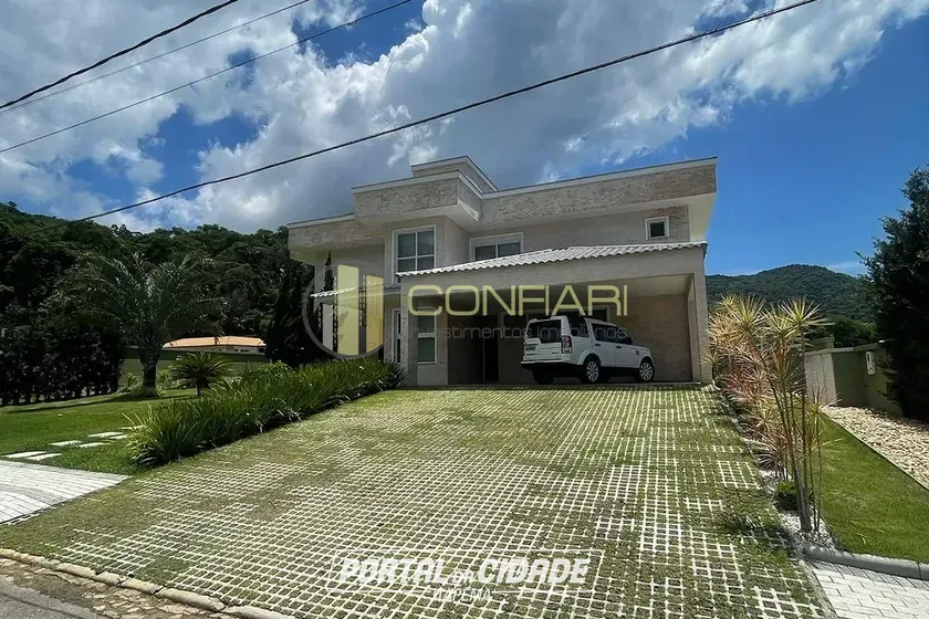 Casa &agrave; venda - 560m&sup2; - Casa Branca