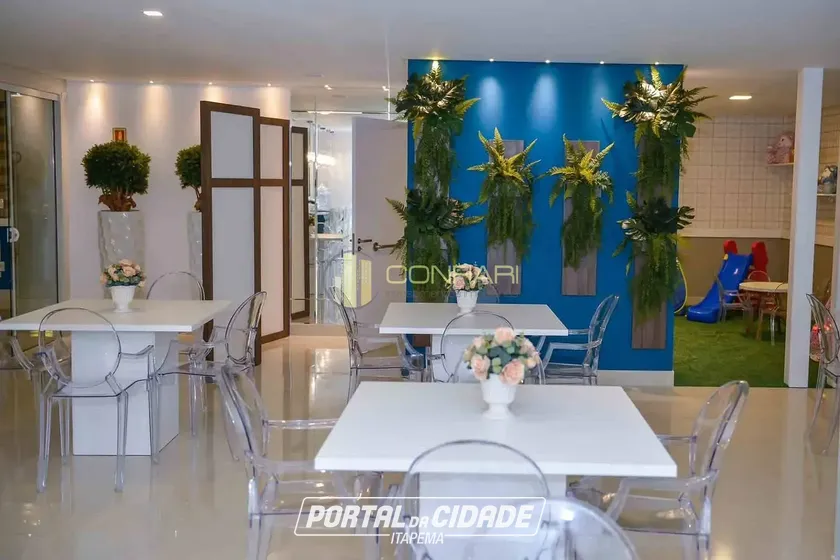 Apartamento &agrave; venda - 87m&sup2; - Meia praia