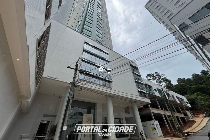 Apartamento para alugar - 130m&sup2; - Pioneiros