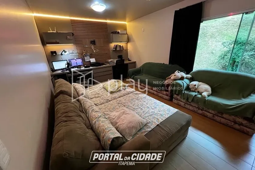 Ch&aacute;cara &agrave; venda - 1159m&sup2; - Gaspar Alto