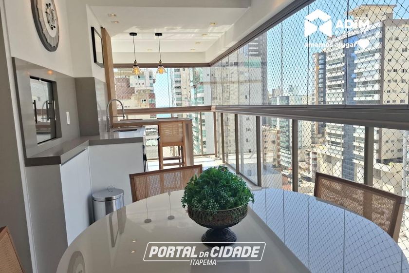 Apartamento para alugar - 145m&sup2; - Meia Praia