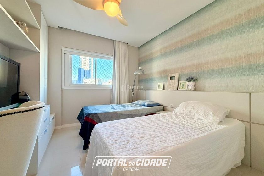 Apartamento &agrave; venda - 138m&sup2; - Centro
