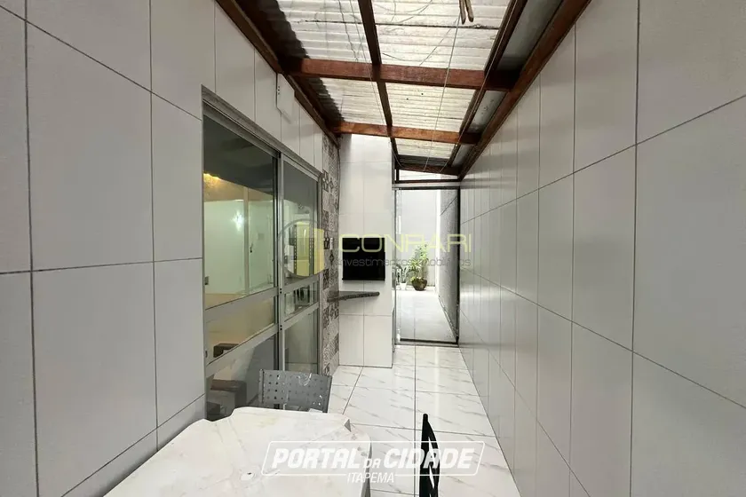 Apartamento &agrave; venda - 84m&sup2; - Meia Praia