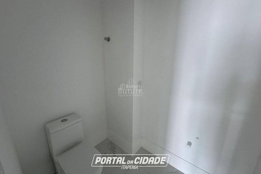 Apartamento &agrave; venda - Meia Praia