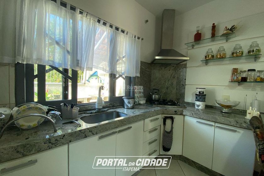Casa &agrave; venda - 100m&sup2; - 