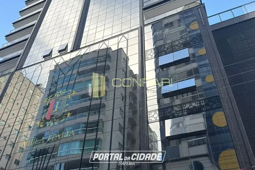 Sala Comercial &agrave; venda - 60m&sup2; - Meia Praia
