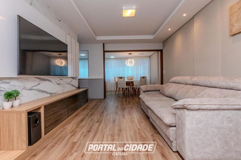 Apartamento &agrave; venda - 182m&sup2; - Pioneiros