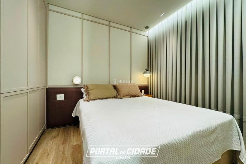 Apartamento &agrave; venda - 138m&sup2; - Centro