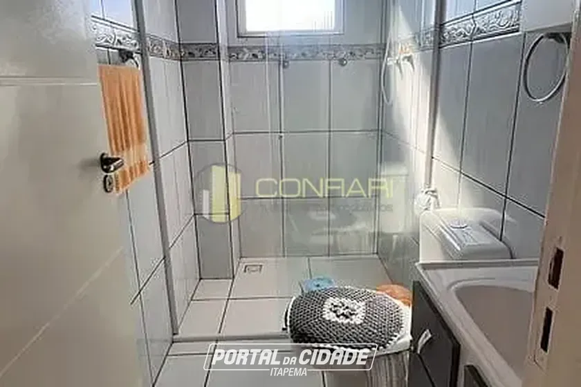 Sobrado &agrave; venda - 80m&sup2; - Morretes