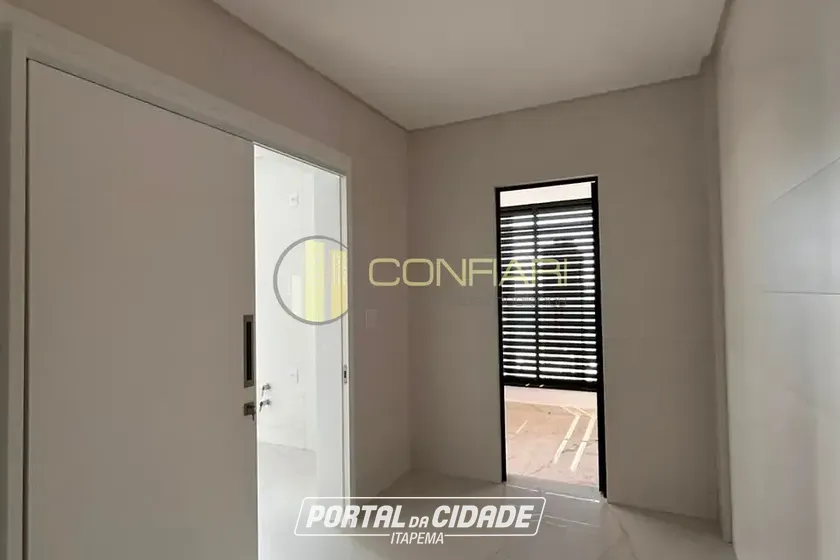 Apartamento &agrave; venda - 206m&sup2; - meia praia