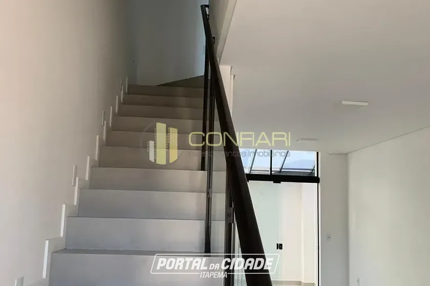 Sobrado para alugar - 80m&sup2; - Pereque