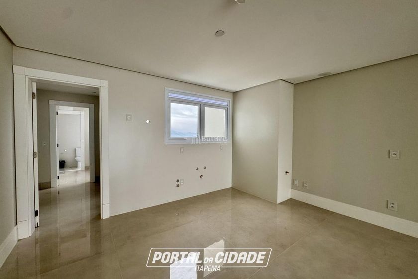 Apartamento &agrave; venda - 217m&sup2; - Barra Sul
