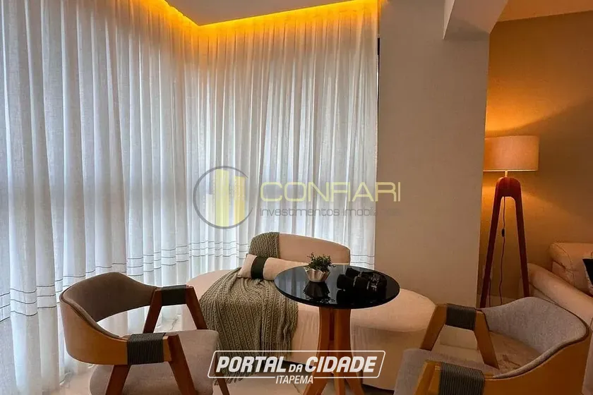 Apartamento &agrave; venda - 140m&sup2; - Centro