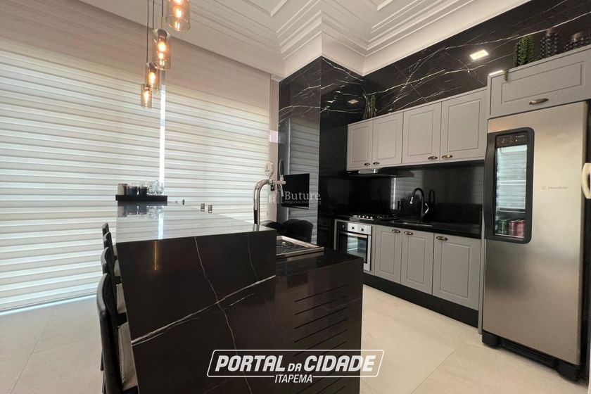 Apartamento &agrave; venda - 305m&sup2; - Meia Praia